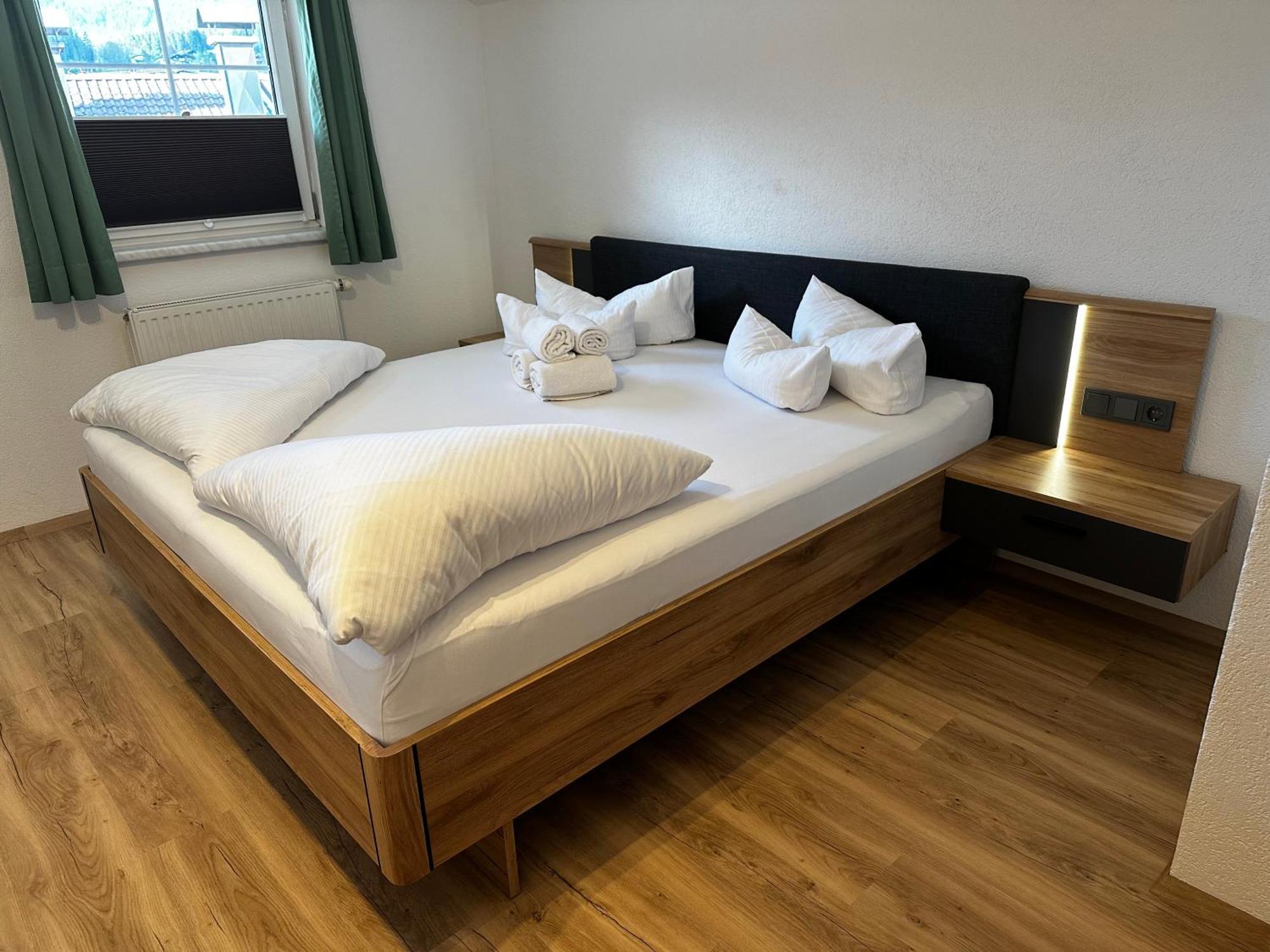 Deluxe Apart Bader Ehrwald Esterno foto